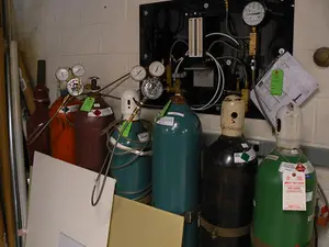 gas cylinder
